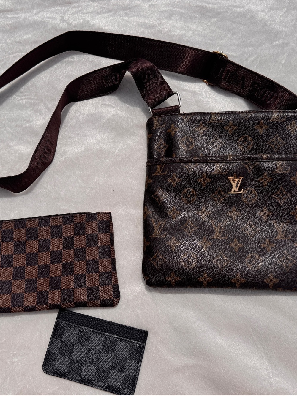 Louis Vuitton Monogram & Damier Brown Crossbody Bag with Gold LV Emblem - Picture 2 of 13